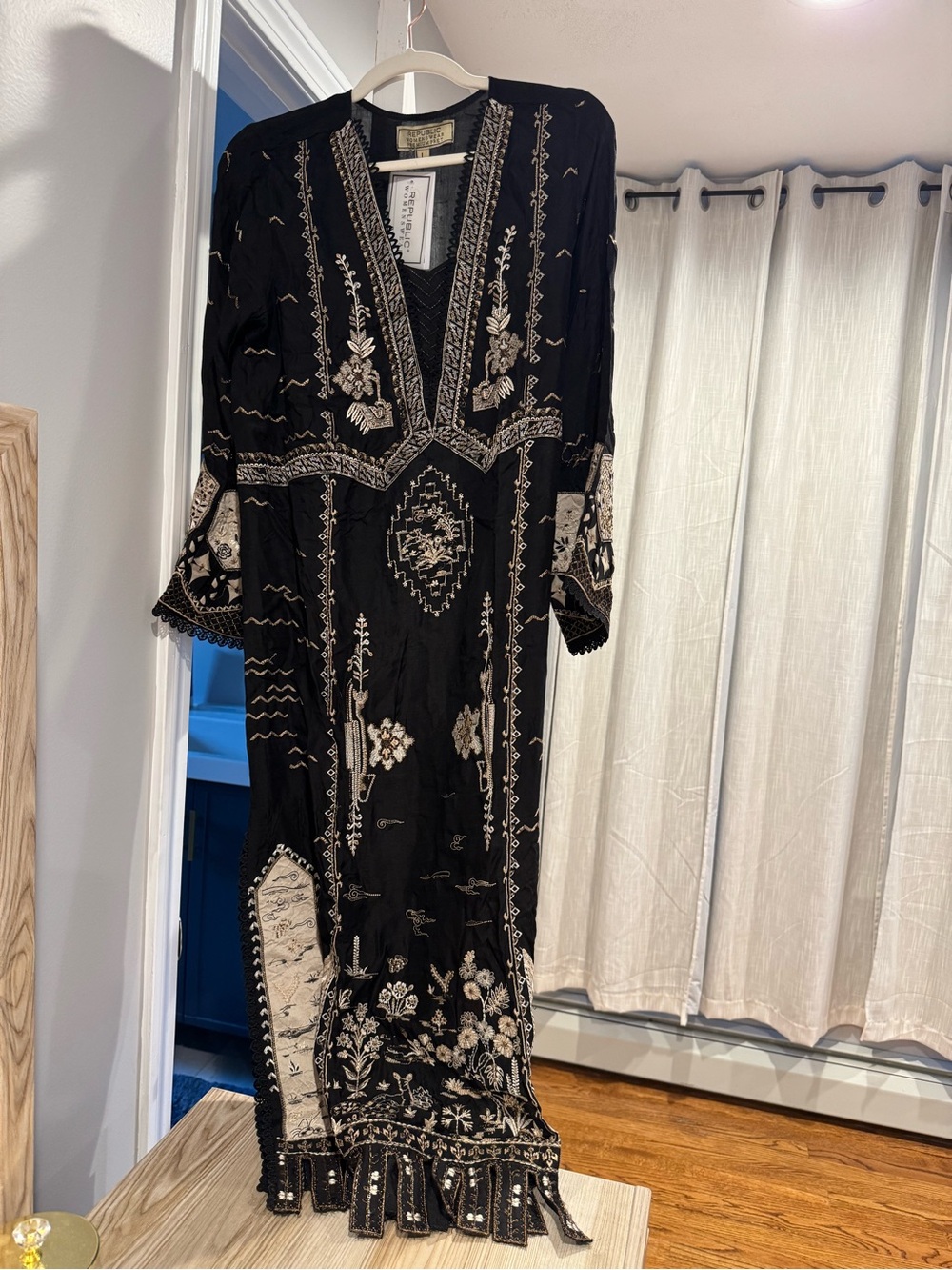 Boho Black Long-Sleeve Embroidered Maxi Dress